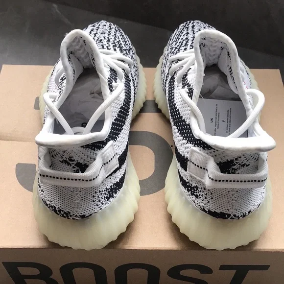 Yeezy Boost 350 V2